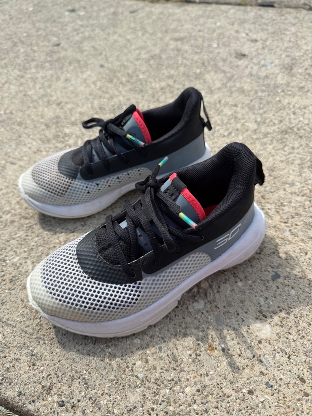 Under Armour Curry 7 basketball shoes